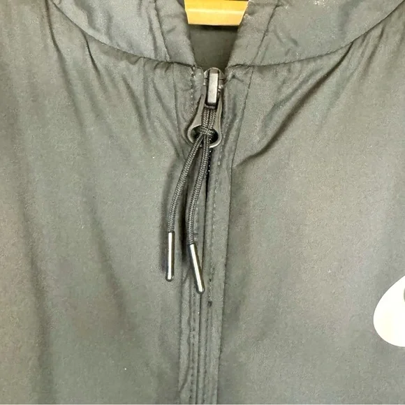 Nike Stand Collar Stay Warm Bomber Puffer Jacket Coat Black And White Size Small - Picture 6 of 9